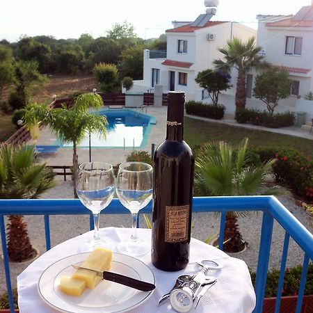 Kavalla Forest Villas Paphos Exteriör bild
